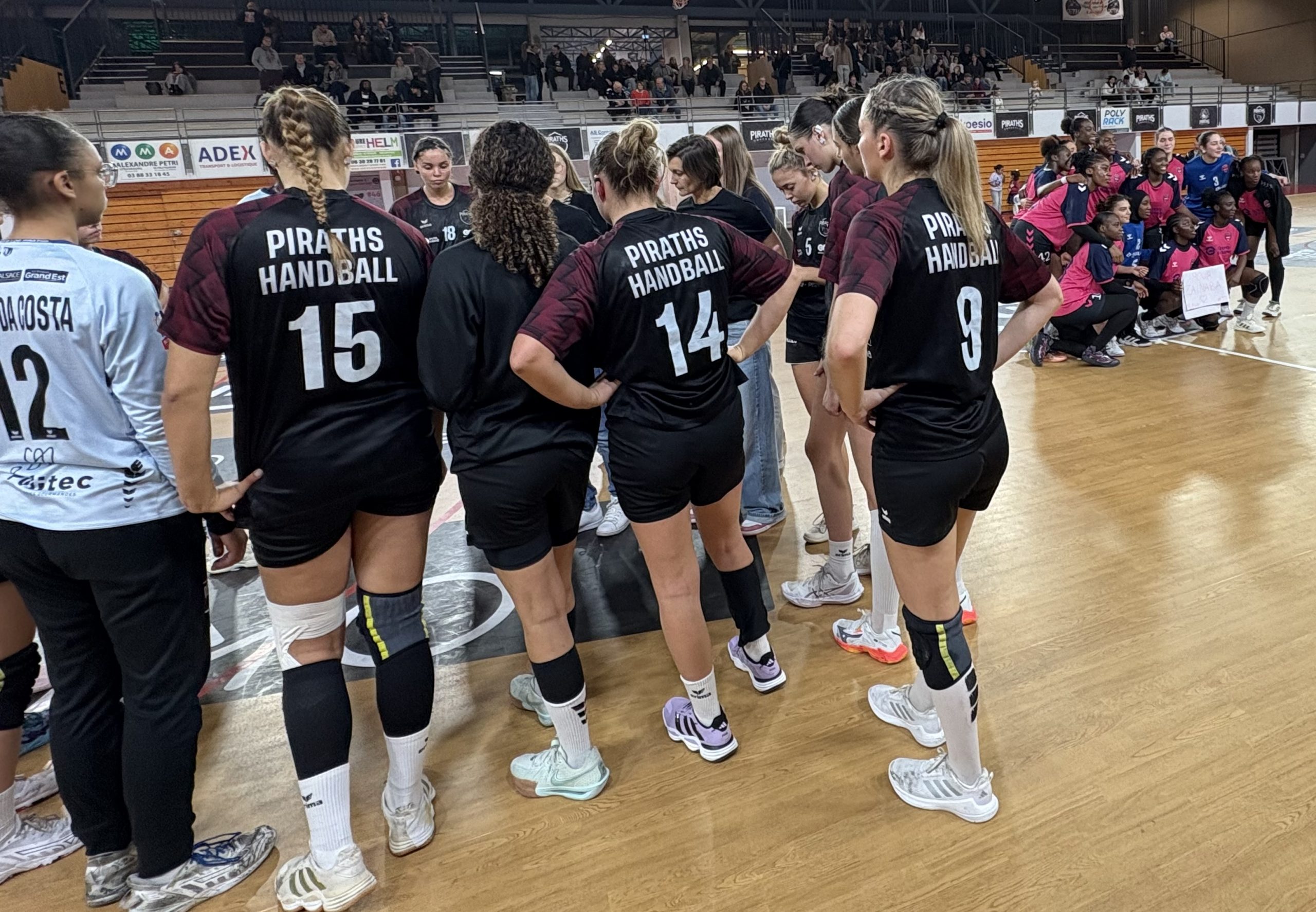 Handball Strasbourg ATH II Piraths sur handbelles.fr<br />
