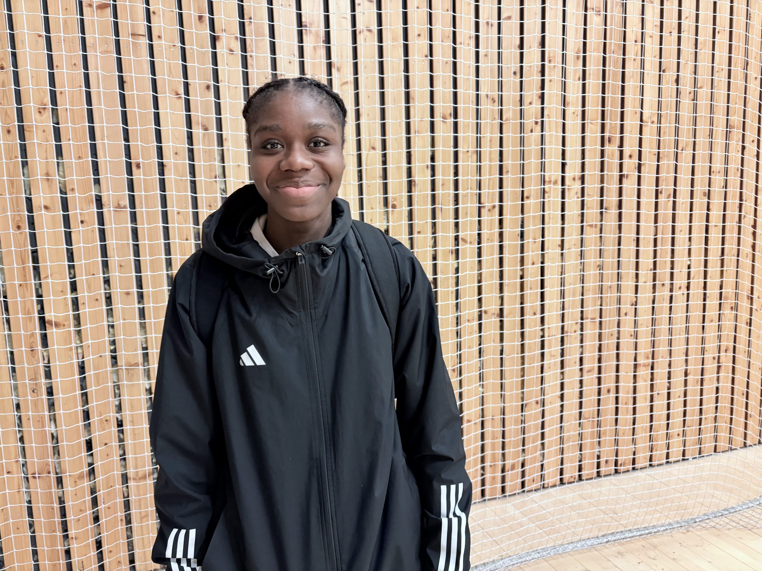 Yvana Atangana Handball Metz Strasbourg sur handbelles.fr
