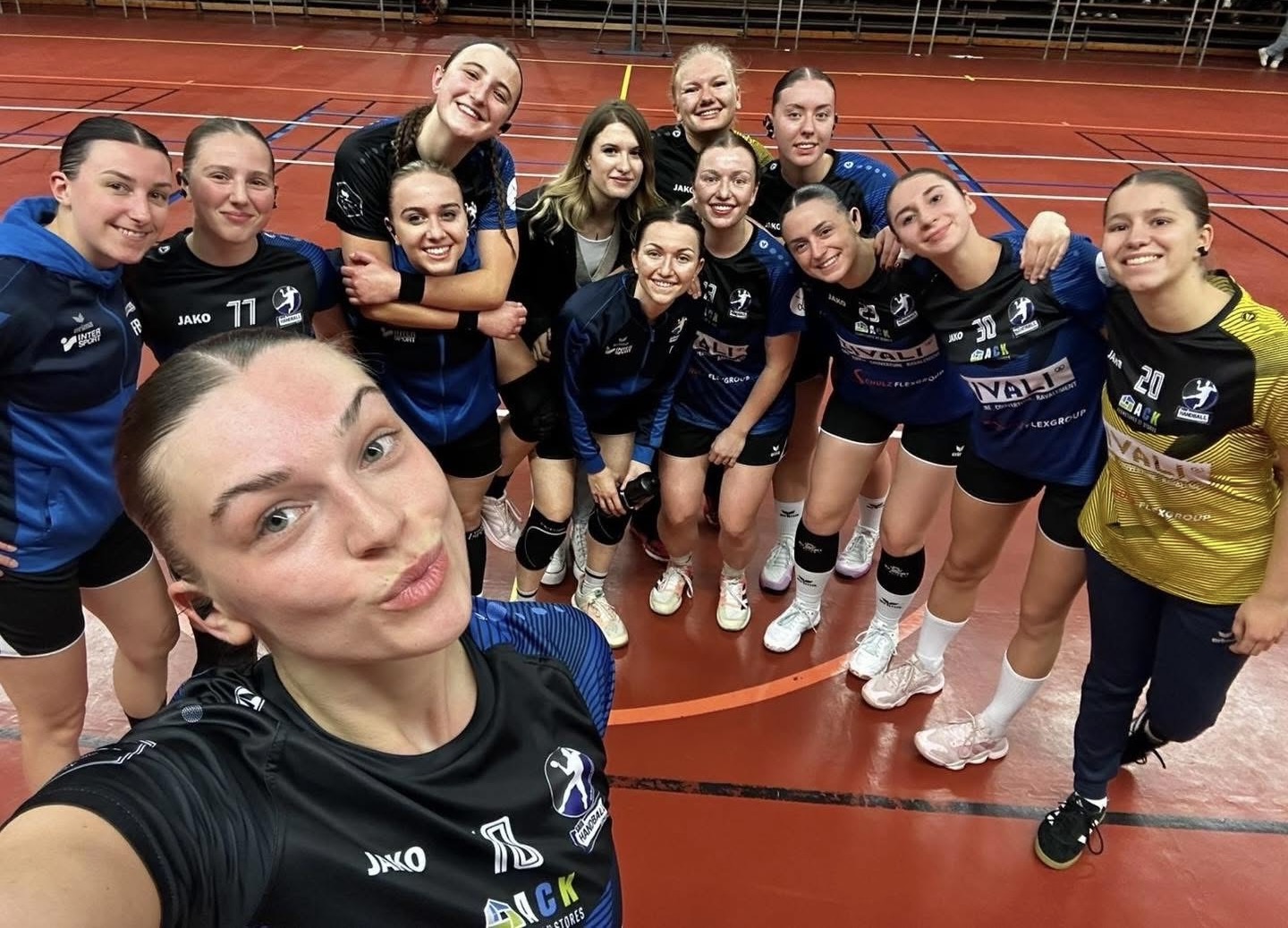 Handball féminin Coupe de France Ingwiller/Bouxwiller sur handbelles.fr