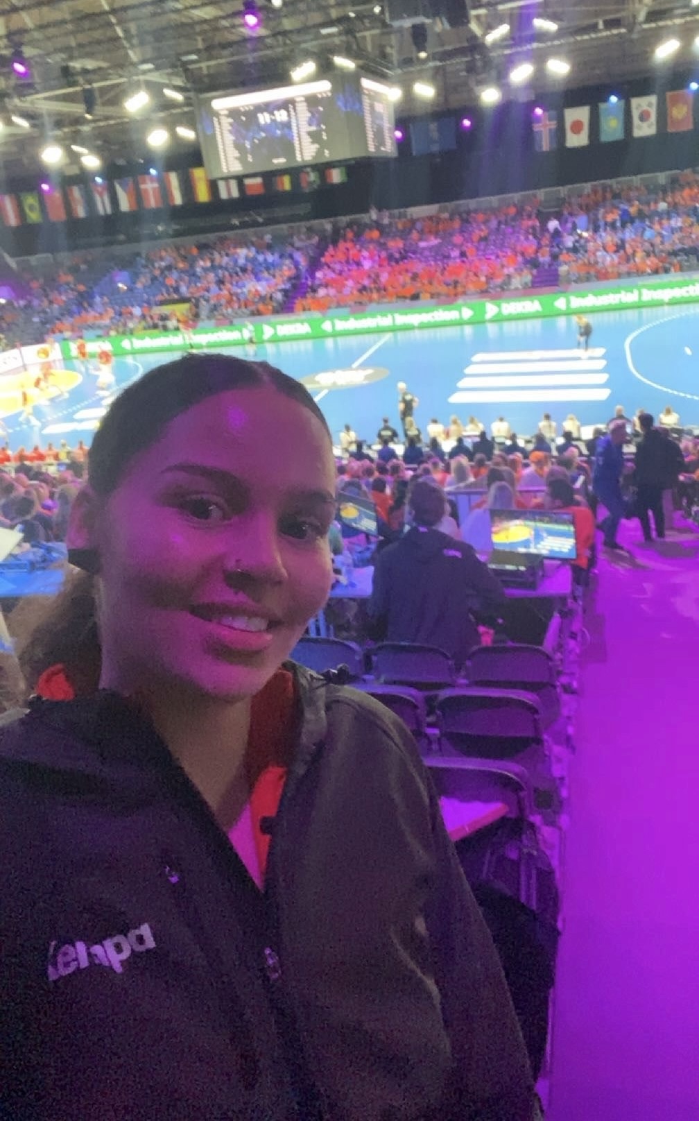 Yosr Mostefaoui, handball Tunisie, Mondial, Strasbourg ATH sur handbelles.fr<br />
