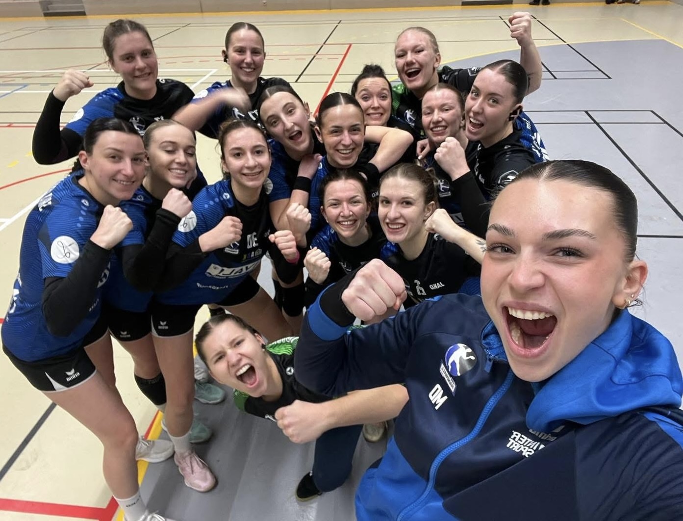Handball féminin Coupe de France Ingwiller/Bouxwiller sur handbelles.fr<br />
