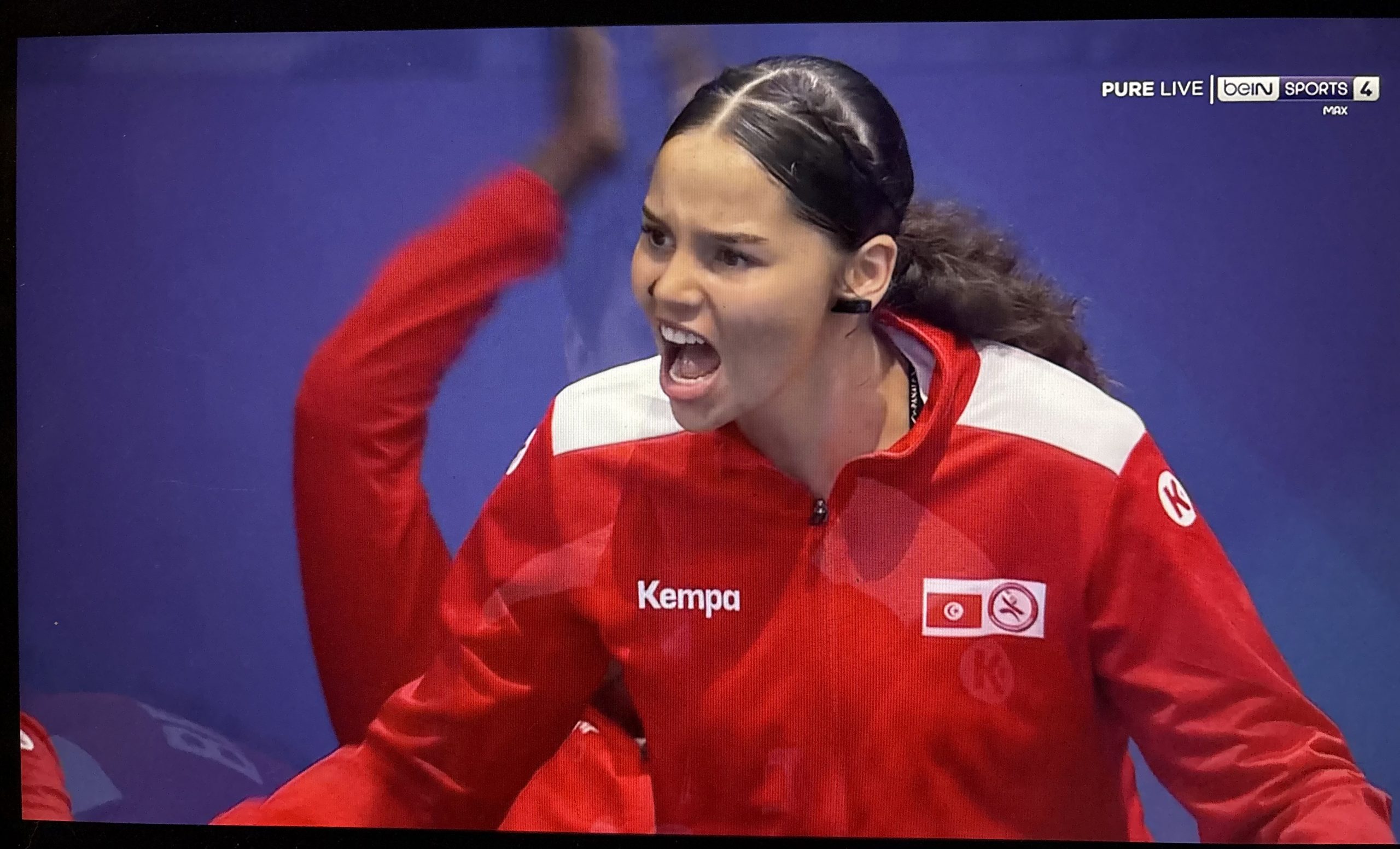 Yosr Mostefaoui, handball Tunisie, Mondial, Strasbourg ATH sur handbelles.fr<br />
