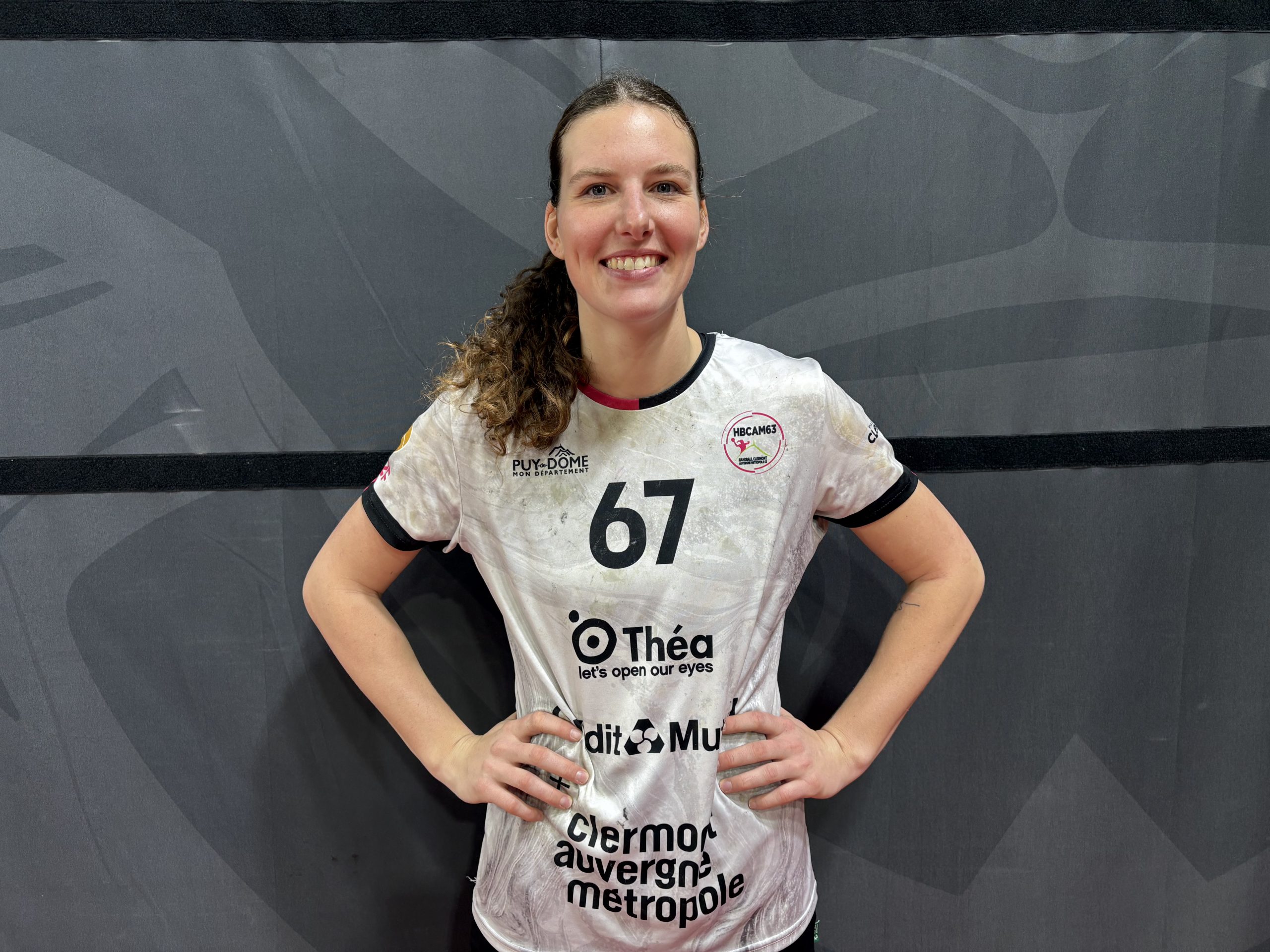 Charlotte Kieffer handball Clermont sur handbelles.fr