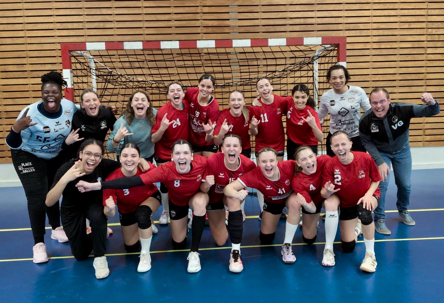 Piraths Strasbourg ATH handball sur handbelles.fr