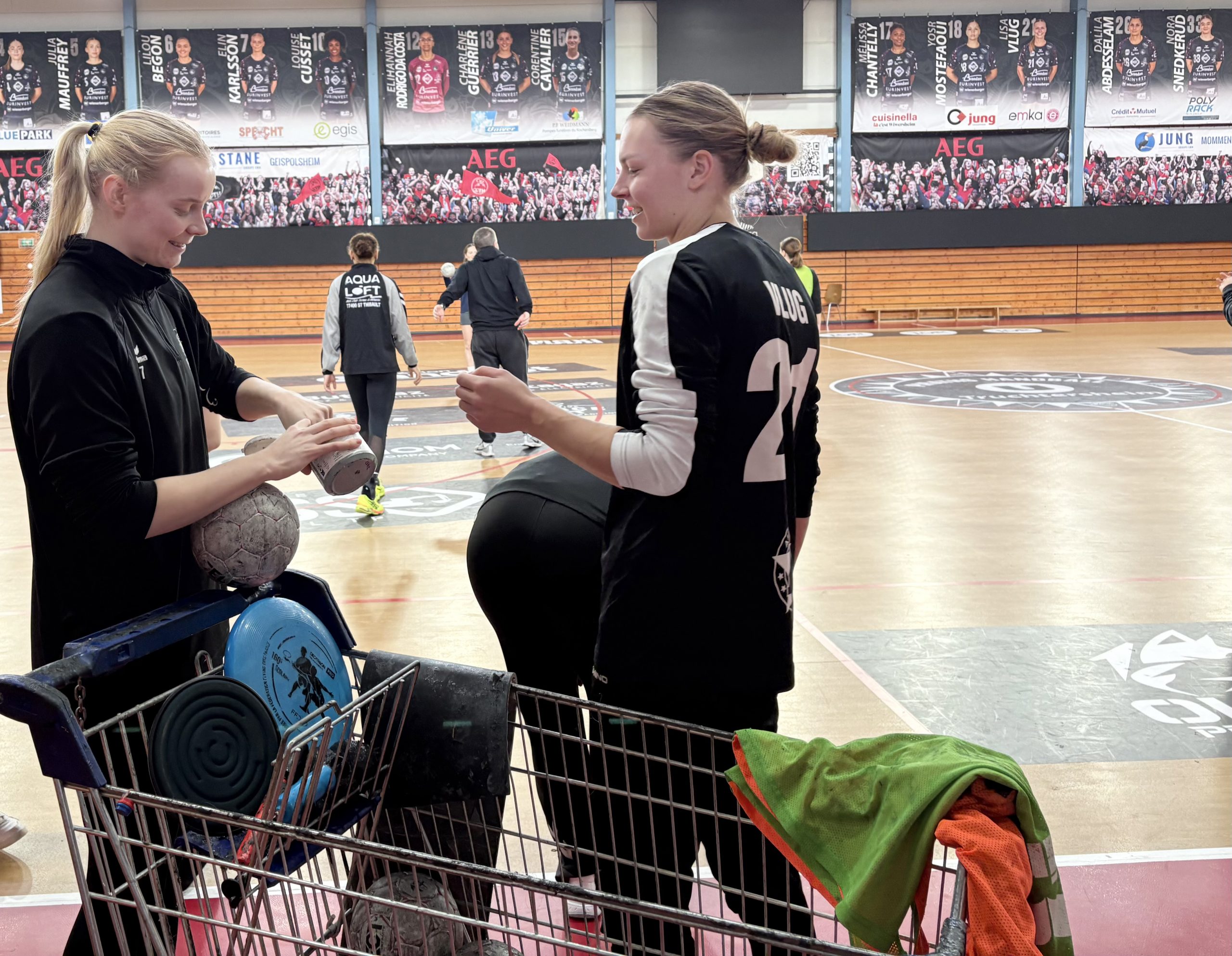 Elin Karlsson Piraths Strasbourg ATH handball sur handbelles.fr