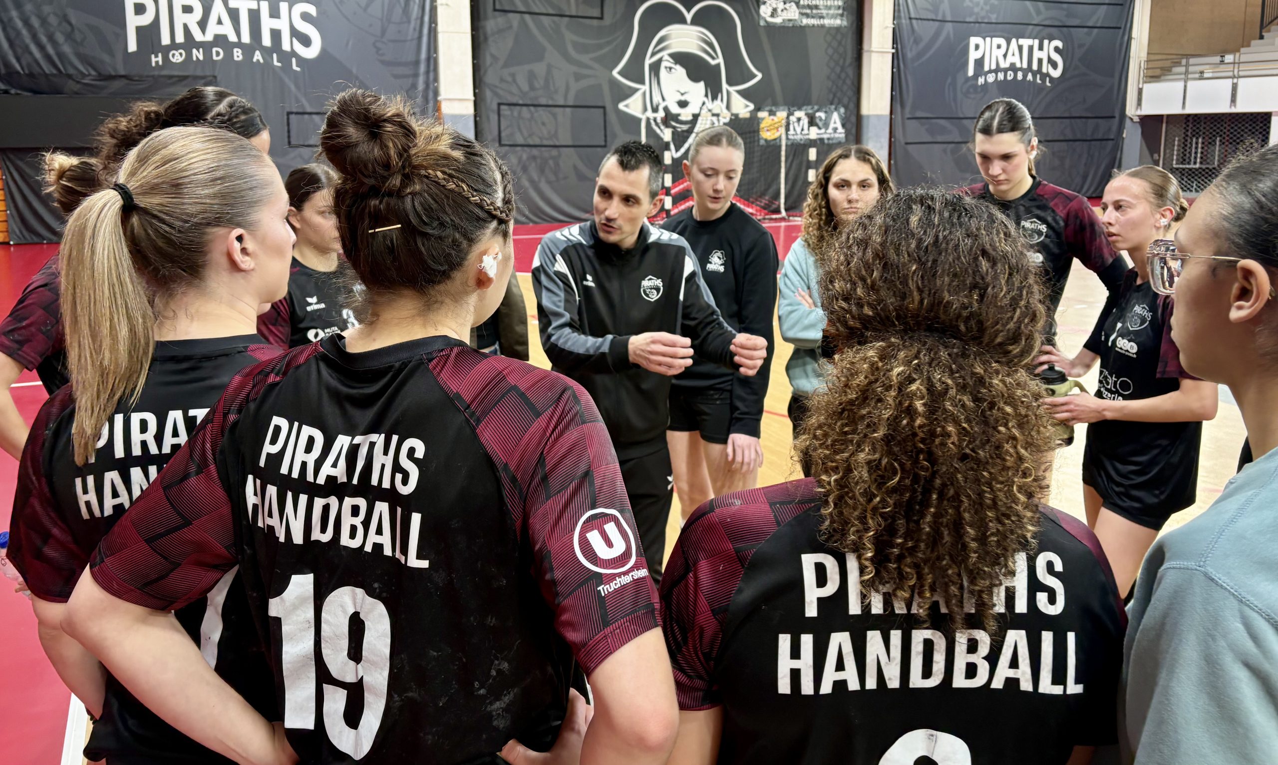 Piraths Strasbourg ATH handball sur handbelles.fr