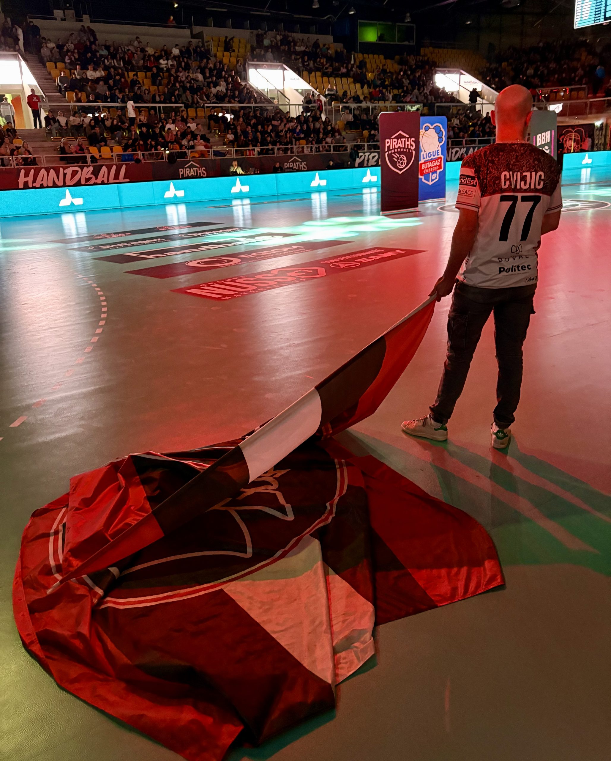 Régis Martini Piraths Strasbourg ATH - Brest au Rhenus sur handbelles.fr