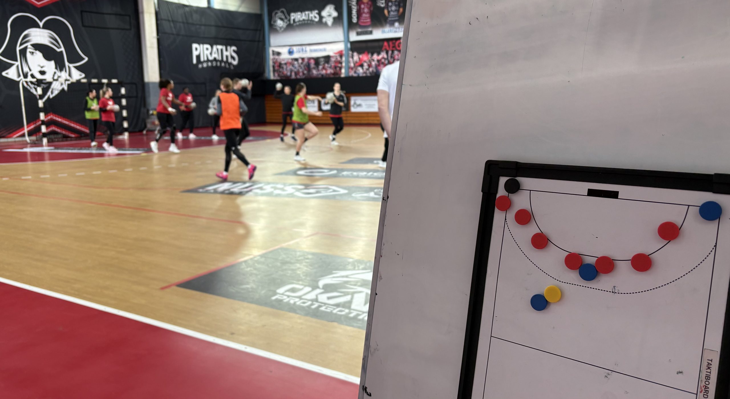 Piraths Strasbourg ATH handball sur handbelles.fr