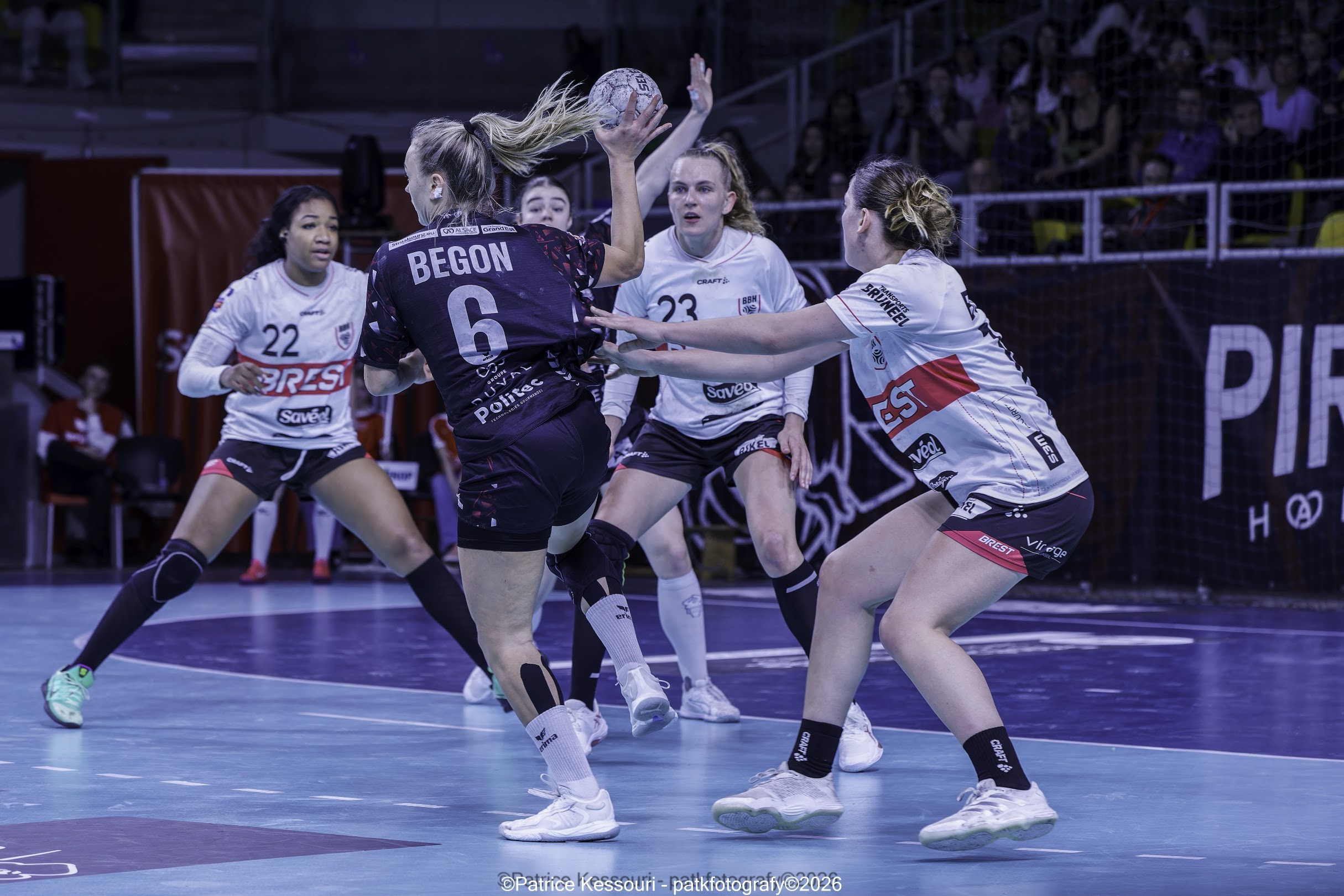 Lilou Begon Piraths Strasbourg ATH handball sur handbelles.fr