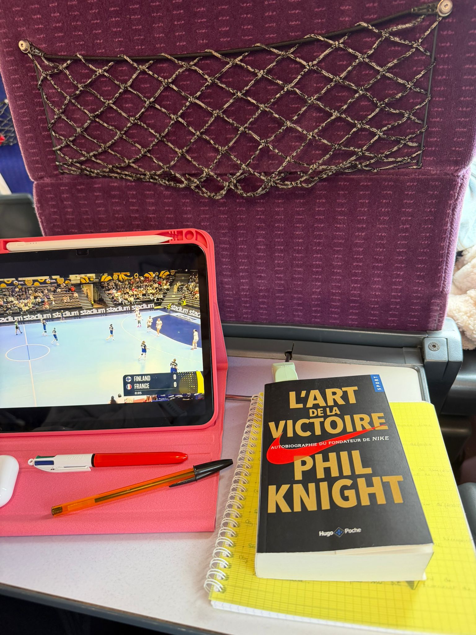 Léa Fargues Piraths Strasbourg ATH en équipe de France sur handbelles.fr