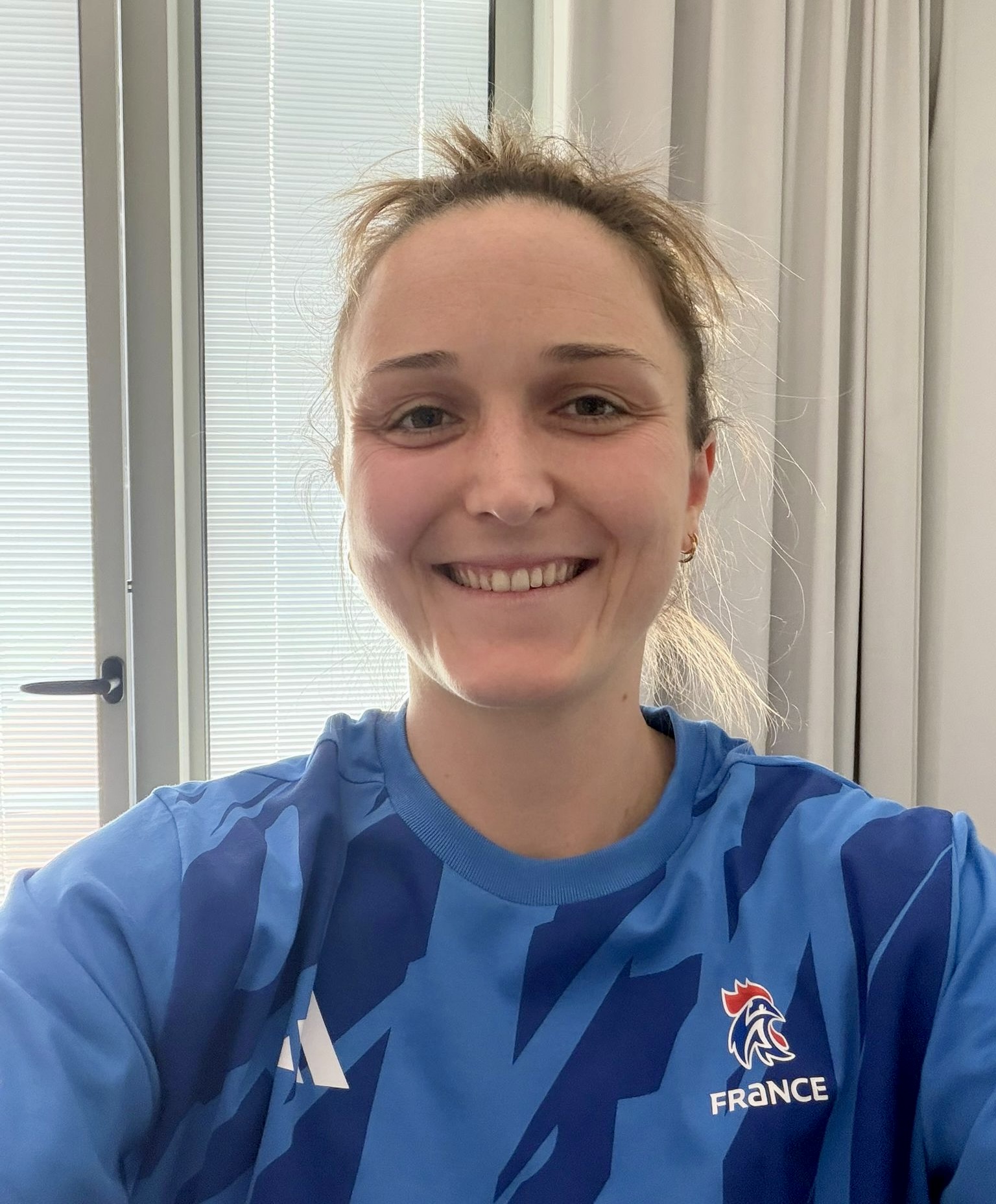 Léa Fargues Piraths Strasbourg ATH en équipe de France sur handbelles.fr