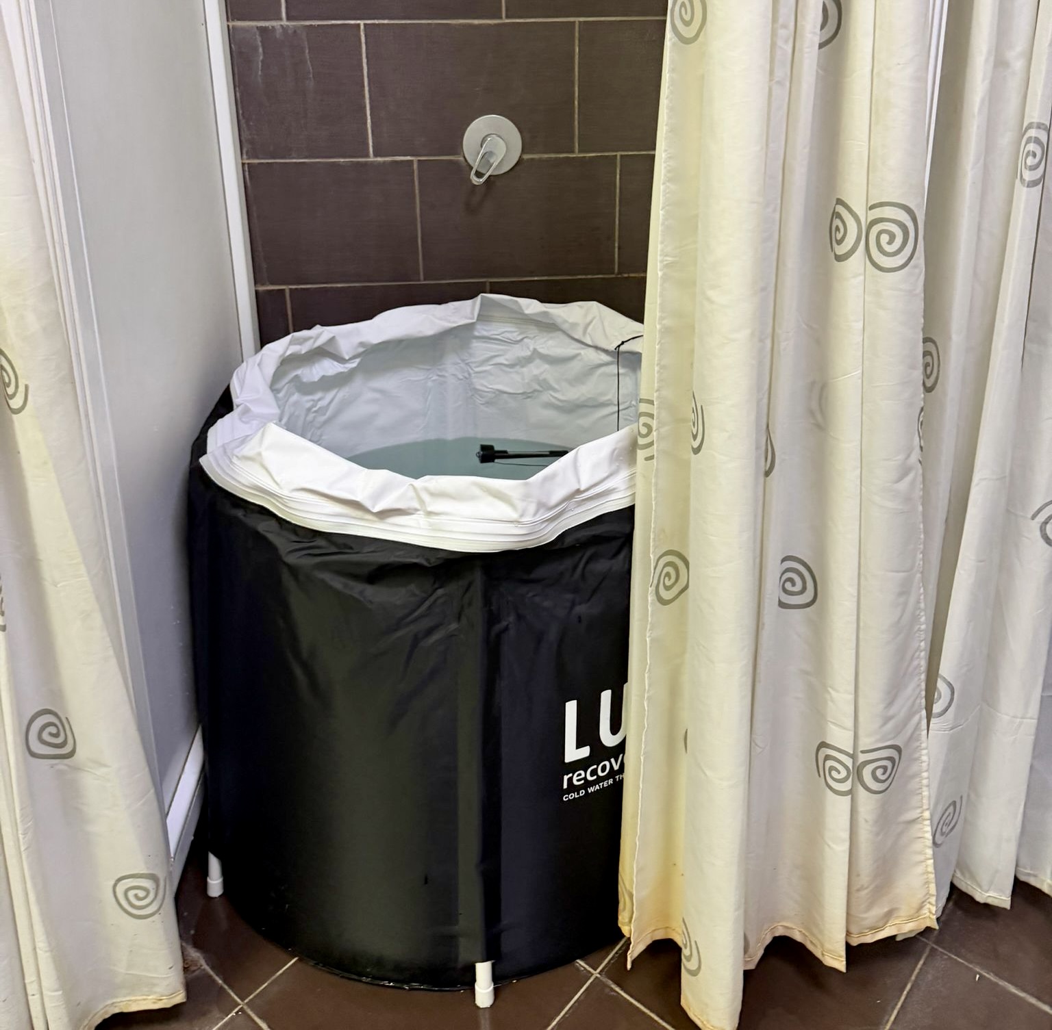 Léa Fargues Piraths Strasbourg ATH en équipe de France de handball sur handbelles.fr