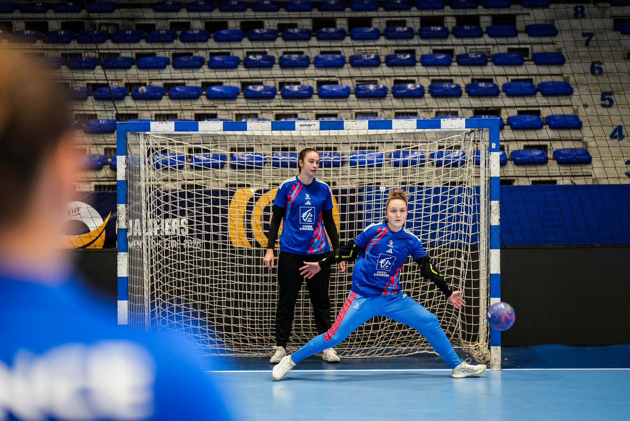 Léa Fargues Piraths Strasbourg ATH en équipe de France de handball sur handbelles.fr