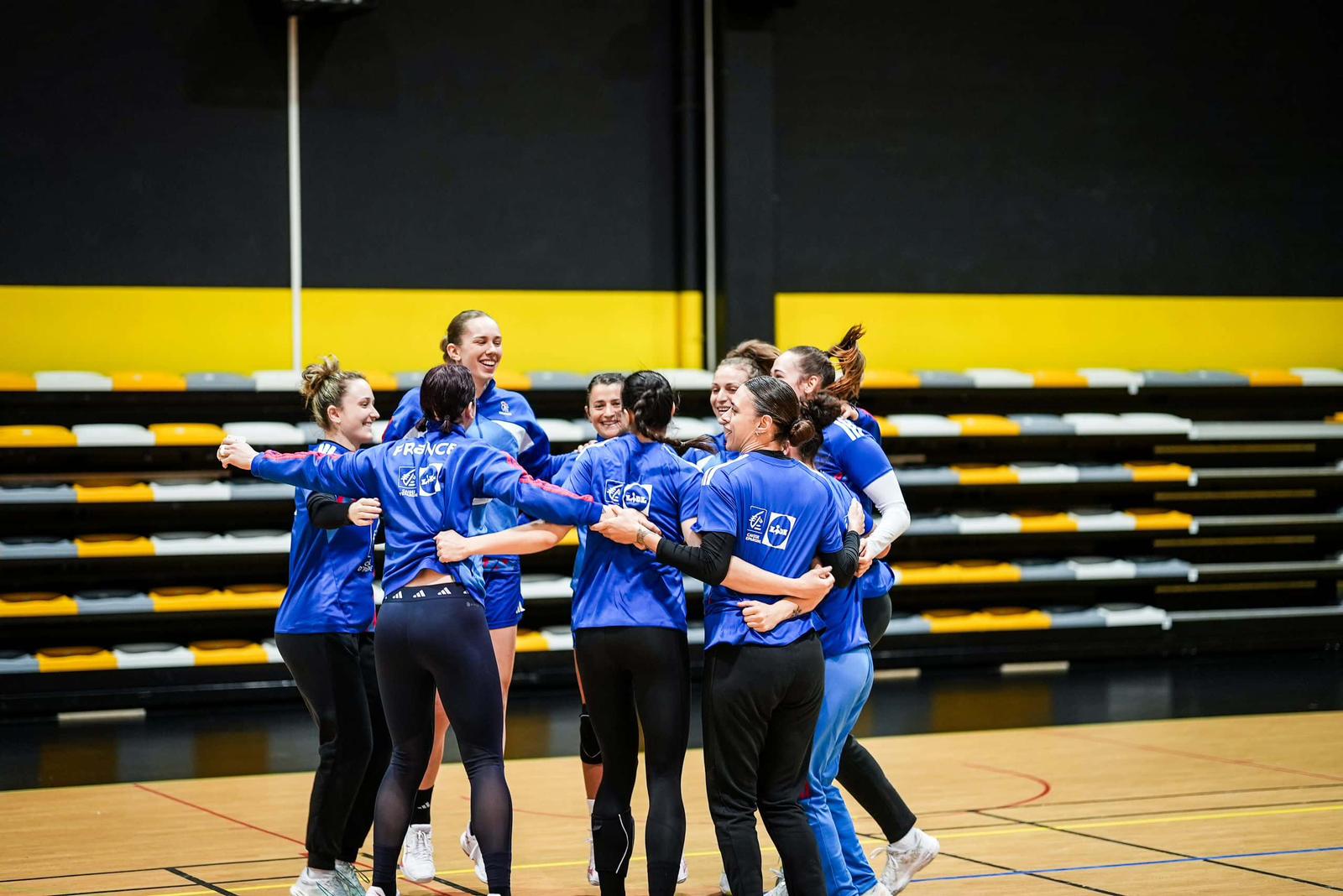 Léa Fargues Piraths Strasbourg ATH en équipe de France de handball sur handbelles.fr