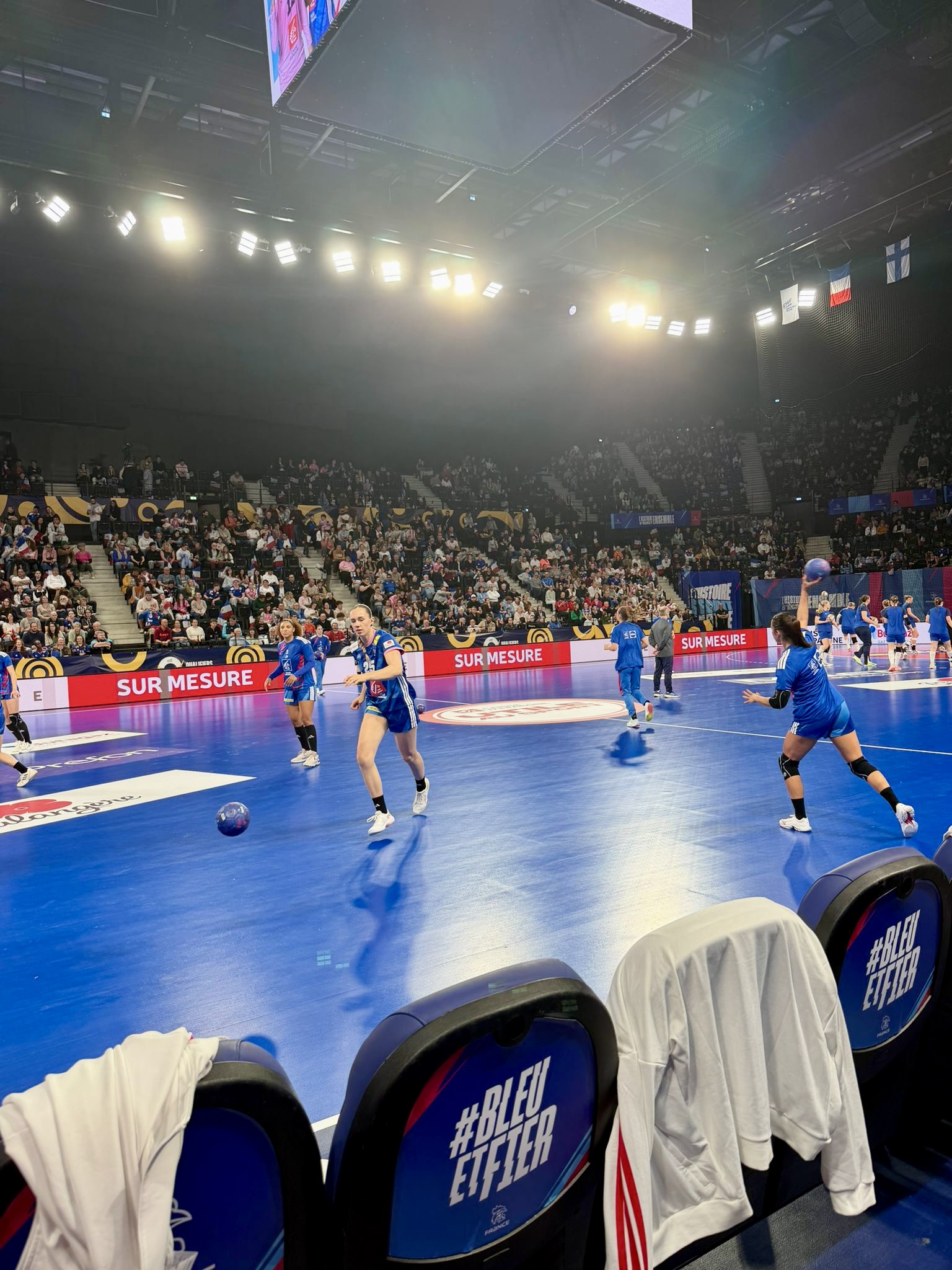 Léa Fargues Piraths Strasbourg ATH en équipe de France de handball sur handbelles.fr