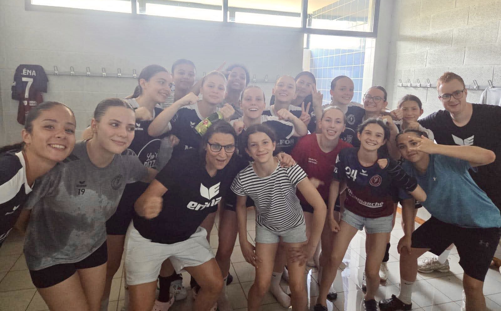 Dambach U17 handball sur handbelles.fr