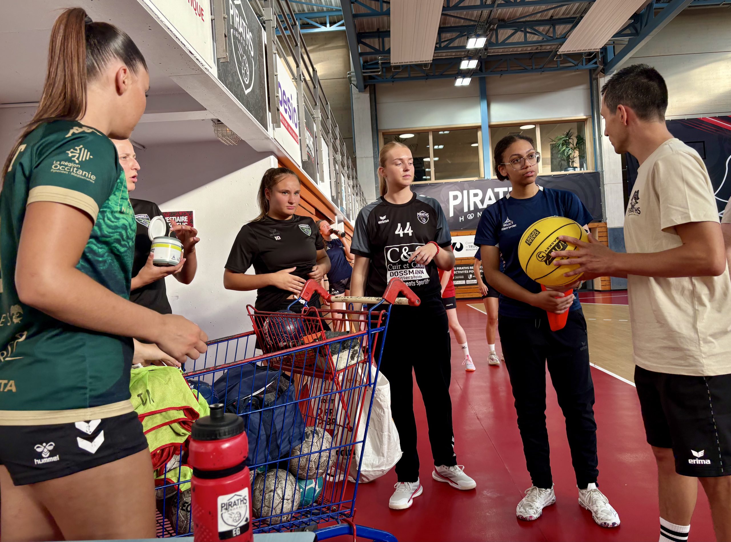 Piraths Strasbourg ATH handball centre de formation sur handbelles.fr