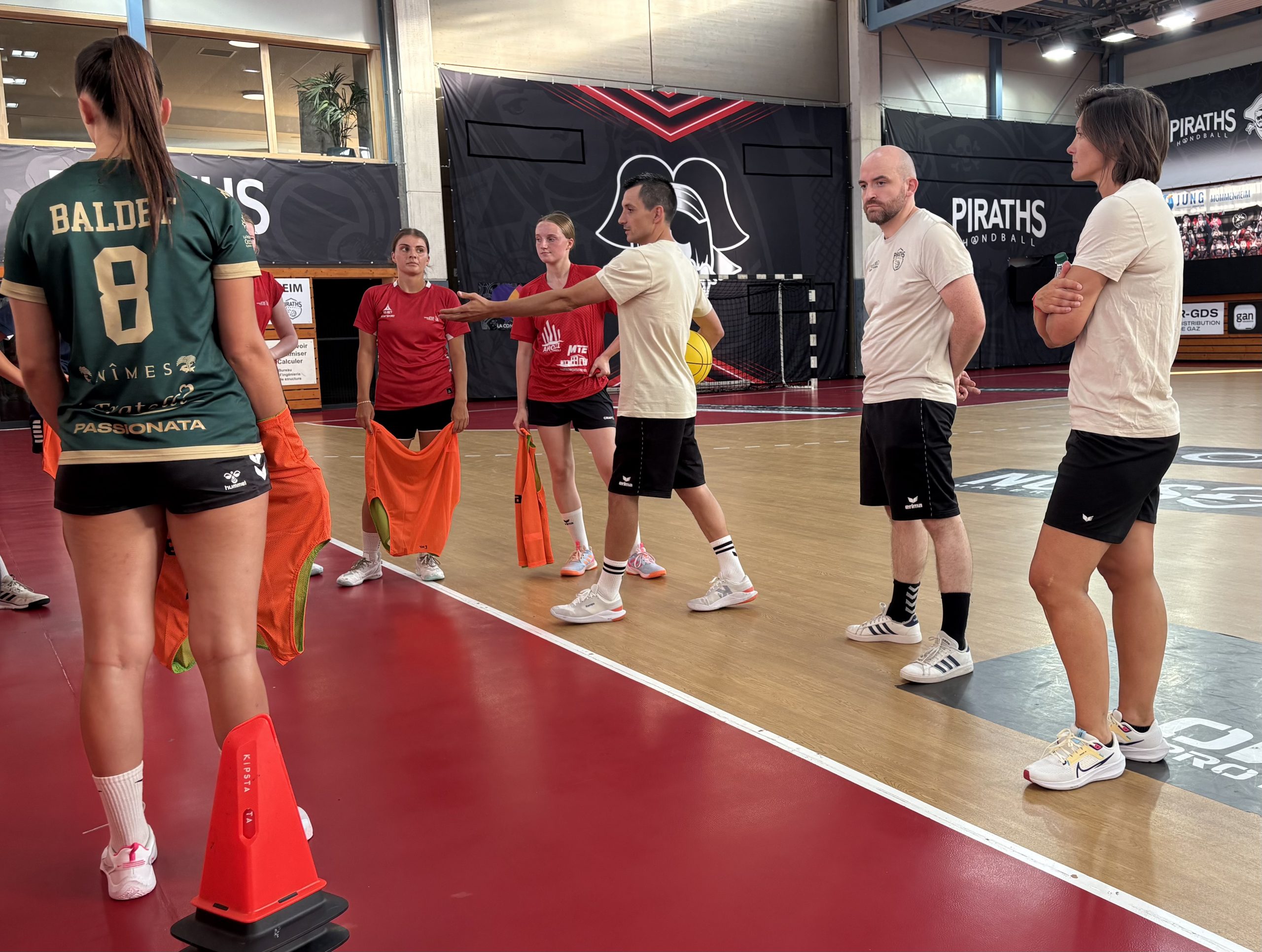 Jean-Philippe Mall, Sophie Marangé, Julien Lecoq  Piraths Strasbourg ATH handball centre de formation sur handbelles.fr