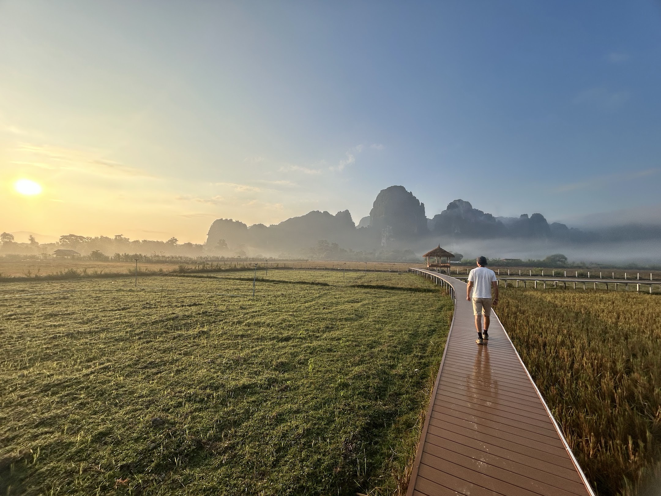 Voyage au Laos avec Axelle Florentin et Valentin Clauss sur handbelles.fr