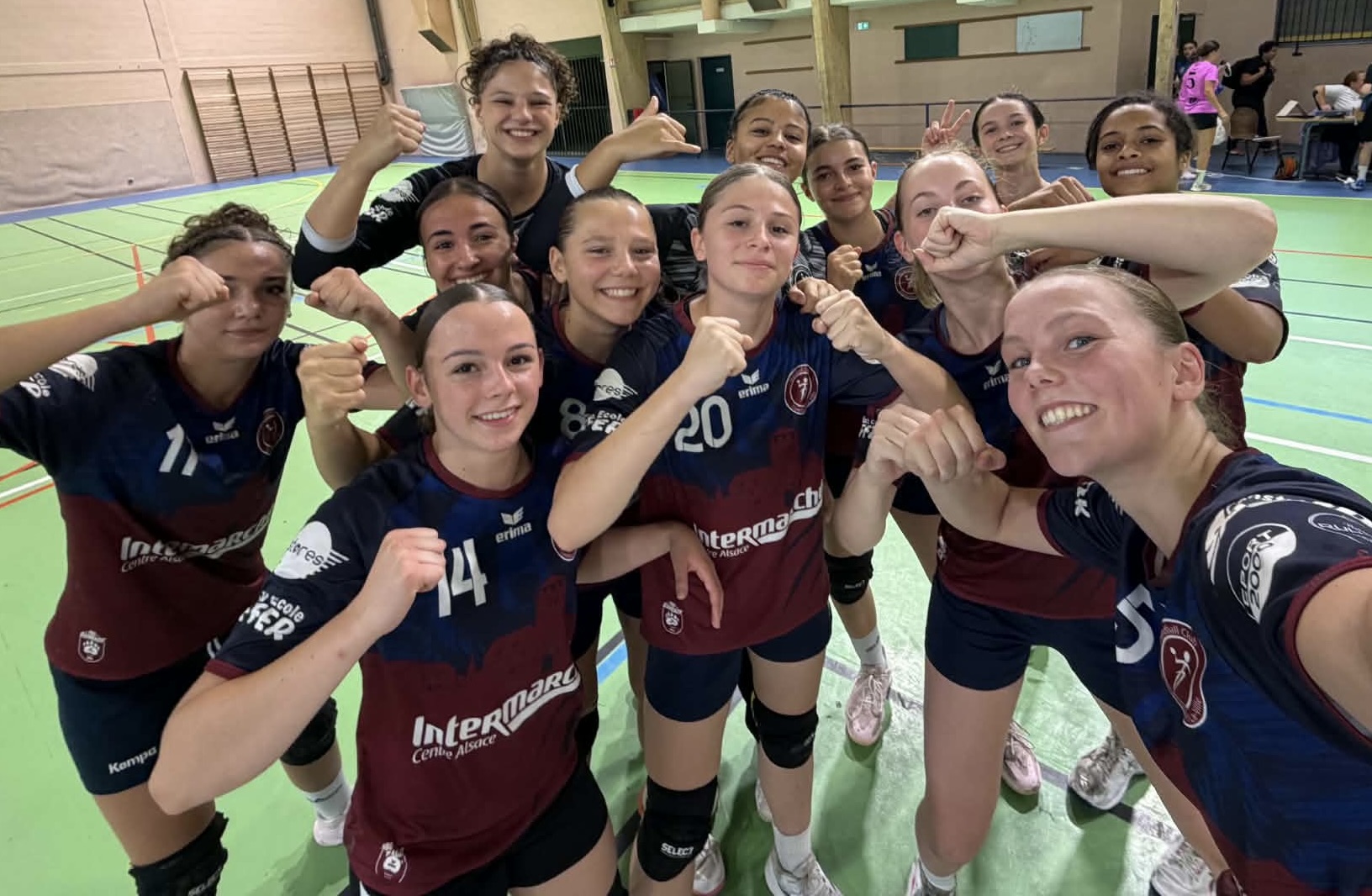 Dambach U17 handball sur handbelles.fr