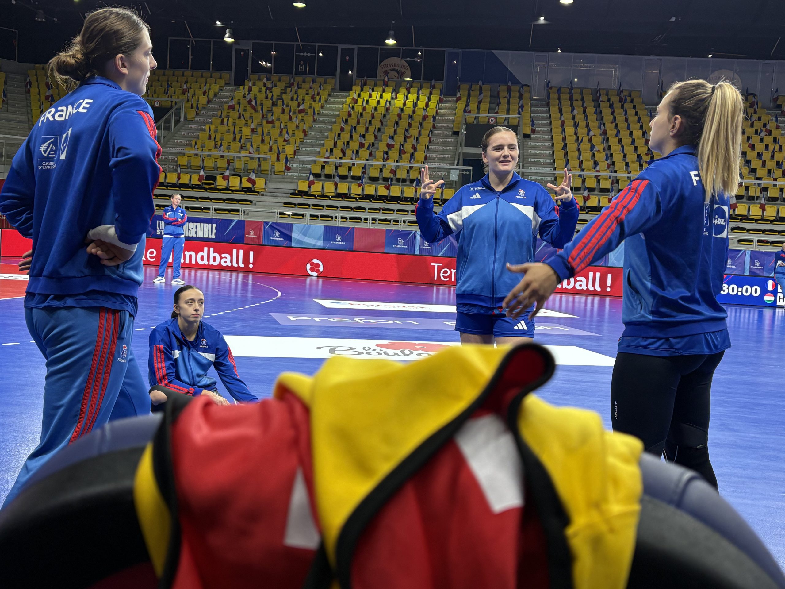 Lina Colinot équipe de France de handball sur handbelles.fr
