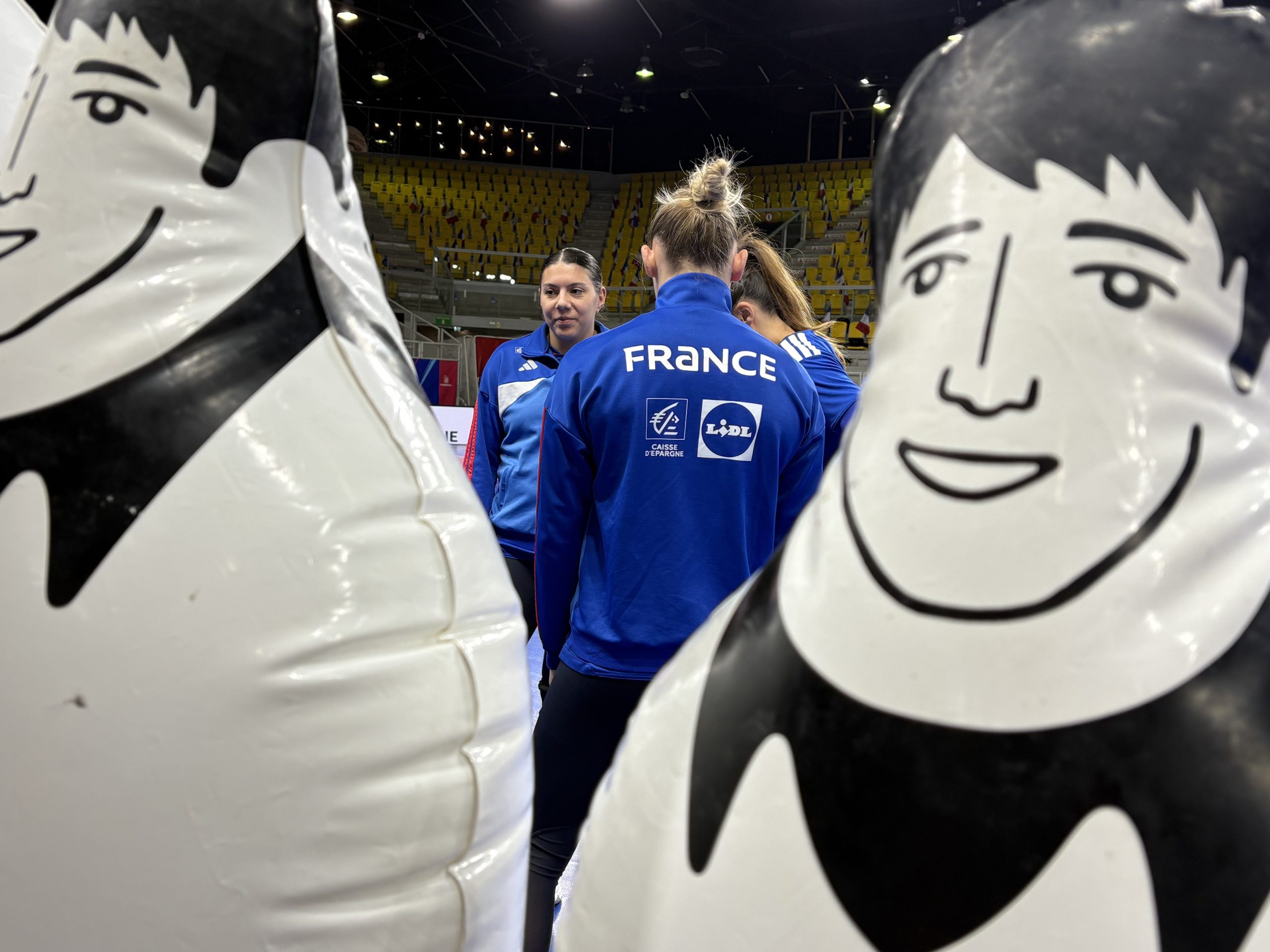 Laura Schneider (Flippes) équipe de France de handball sur handbelles.fr