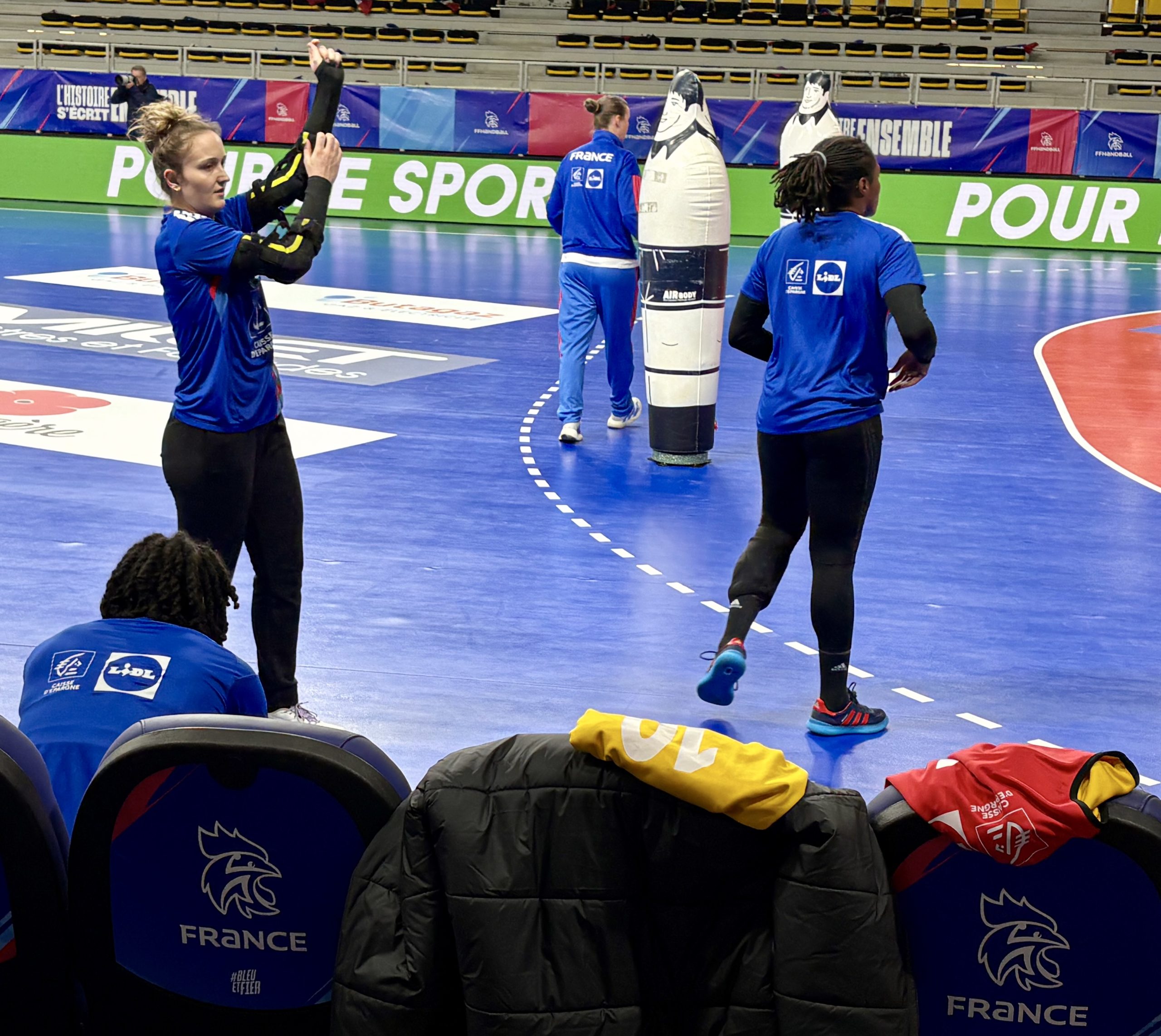 Léa Fargues équipe de France de handball sur handbelles.fr